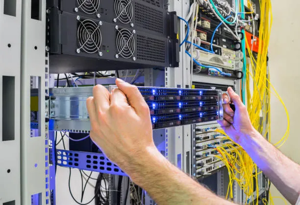 Instalação de rack de informática em Jundiaí